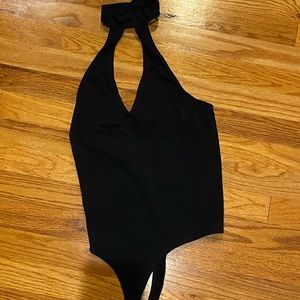 Halter neck body suit with built in neck piece